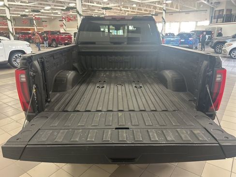 Used 2025 GMC Sierra 3500 Denali Ultimate image 5