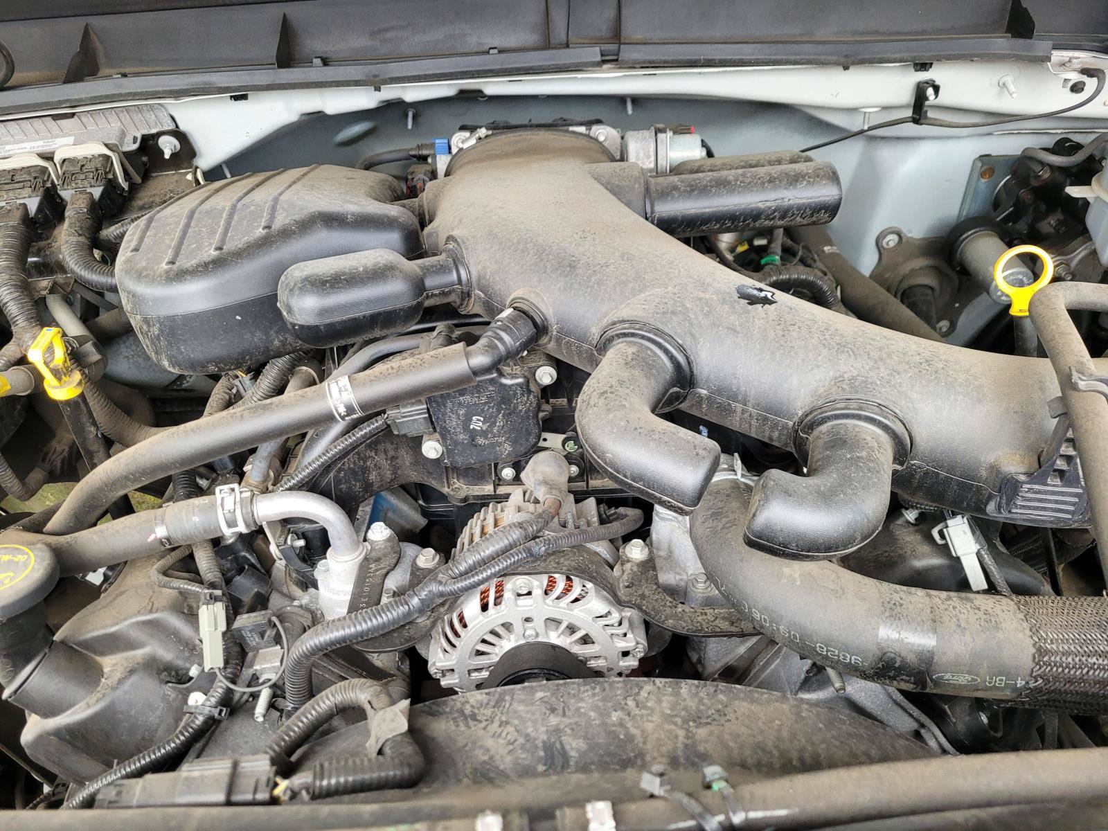 Used 2016 Ford F550 2WD Regular Cab Super Duty image 20
