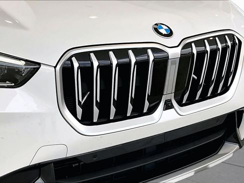 Used 2025 BMW X1 xDrive28i w/ Technology Package AWD/4WD image 29