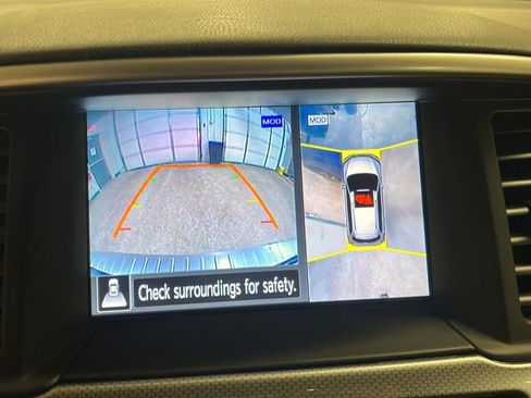 Used 2017 Nissan Pathfinder SL w/ SL Tech Package image 25