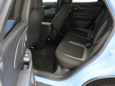 Used 2024 Chevrolet TrailBlazer LT w/ LT Cold Weather Package AWD/4WD image 28