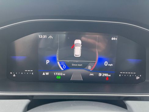 Used 2025 Volkswagen Jetta SE image 38