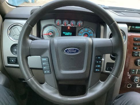 Used 2010 Ford F150 Lariat image 40
