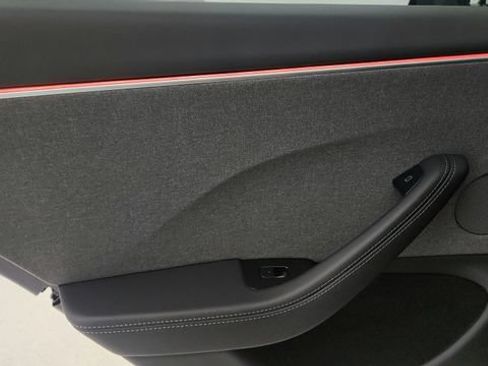 Used 2025 Tesla Model 3 RWD image 60