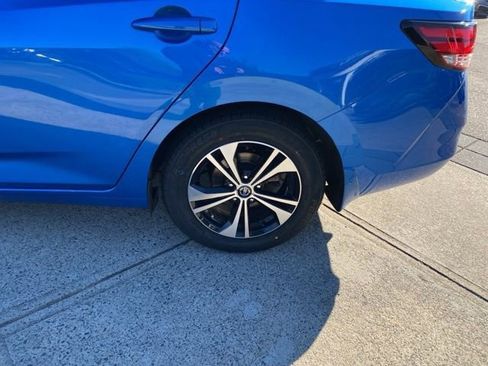 Used 2021 Nissan Sentra SV image 11