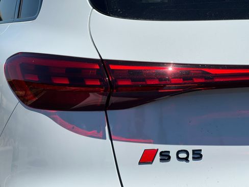New 2026 Audi SQ5 Premium Plus AWD/4WD image 29