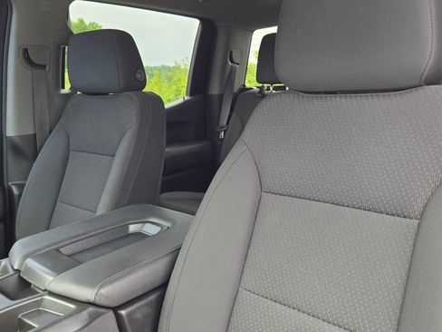 Used 2021 Chevrolet Silverado 1500 Custom Trail Boss w/ Midnight Edition AWD/4WD image 20