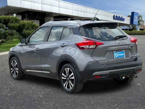 Used 2018 Nissan Kicks SR w/ Exterior Package FWD image 7