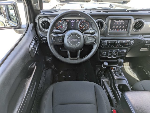 Used 2022 Jeep Gladiator Sport AWD/4WD image 16