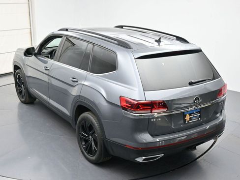 Used 2022 Volkswagen Atlas SE w/ Panoramic Sunroof Package AWD/4WD image 32