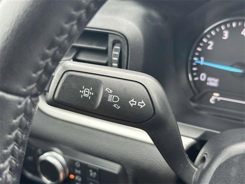 Used 2021 Ford Explorer XLT image 26