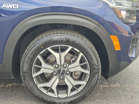 Certified 2023 Kia Seltos EX AWD/4WD image 16