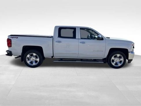 Used 2017 Chevrolet Silverado 1500 LTZ w/ Sport Package AWD/4WD image 6