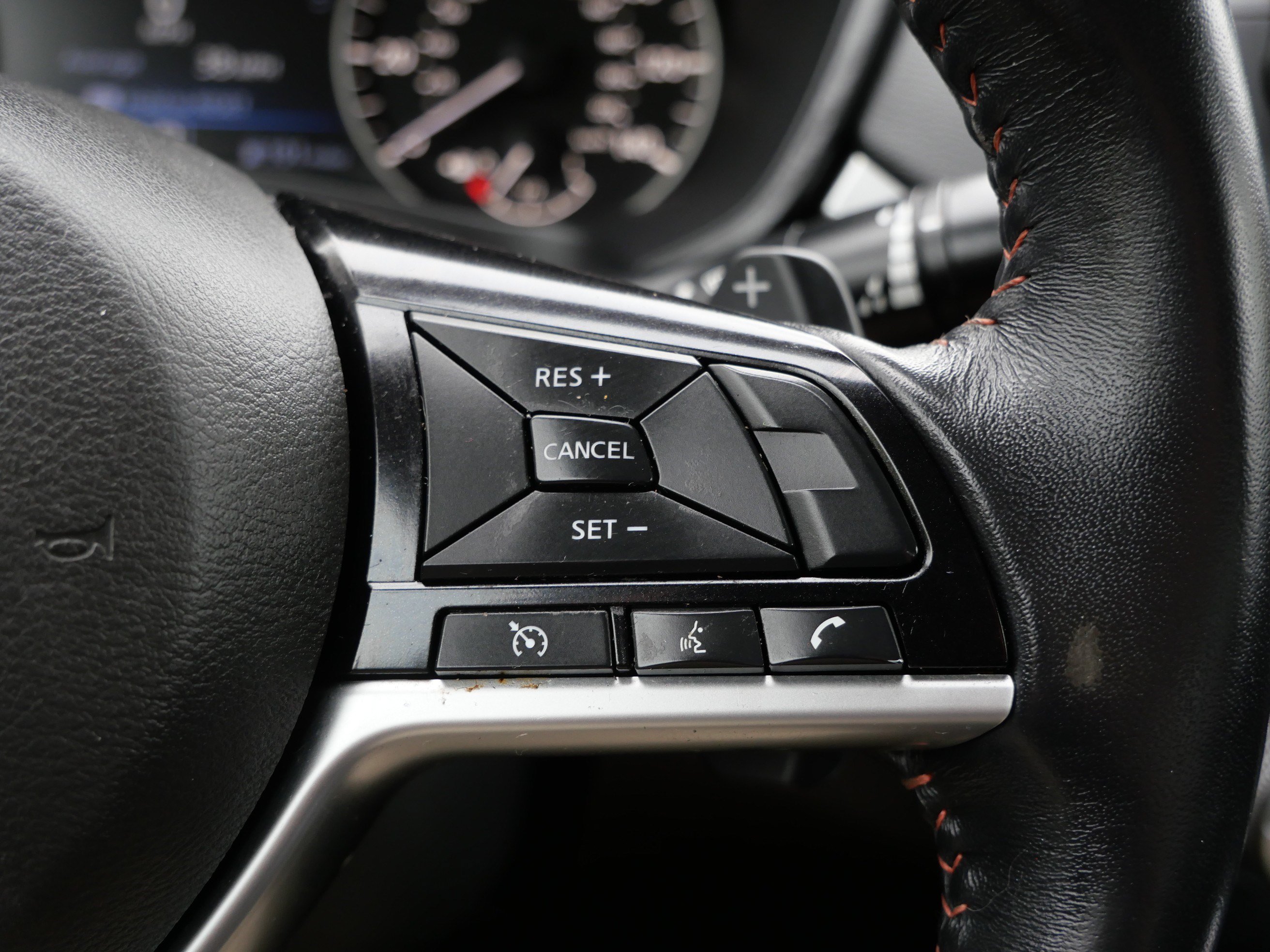 Used 2020 Nissan Altima 2.5 SR FWD image 29