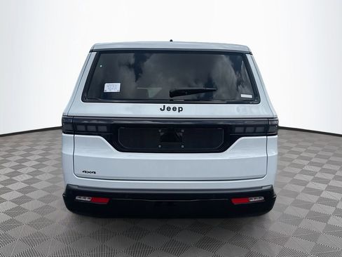 New 2026 Jeep Grand Wagoneer L Limited AWD/4WD image 6
