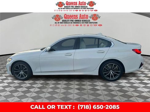 Used 2021 BMW 330i xDrive Sedan w/ Convenience Package image 3