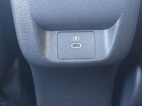 Used 2024 Nissan Versa SV FWD image 28