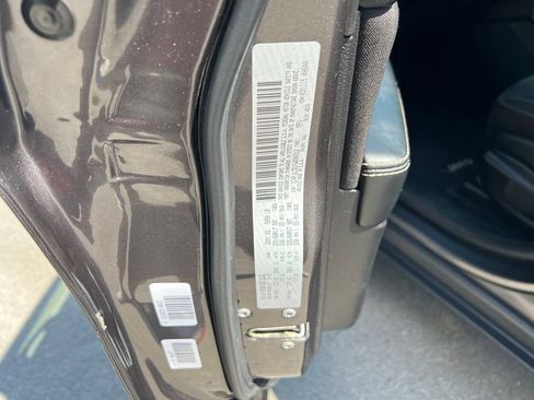 Used 2015 Jeep Cherokee Latitude FWD image 15