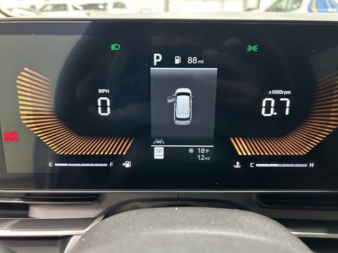 New 2026 Kia Carnival LXS image 14