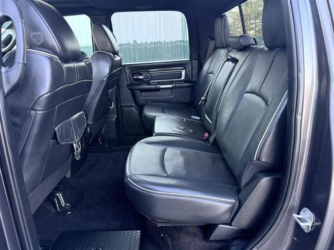 Used 2017 RAM 1500 Limited image 24