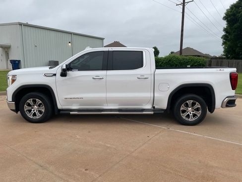 Used 2022 GMC Sierra 1500 SLT AWD/4WD image 8