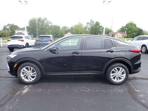 New 2025 Buick Envista Preferred image 4