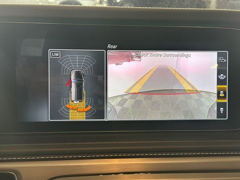 Certified 2022 Mercedes-Benz G 550 G 550 image 6