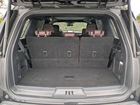 Used 2022 Ford Expedition Limited image 28