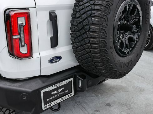 Used 2024 Ford Bronco Wildtrak AWD/4WD image 7