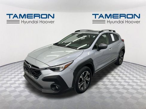 Used 2024 Subaru Crosstrek 2.0i Premium image 1