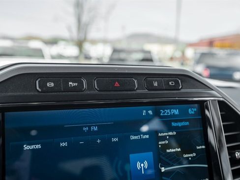 Used 2022 Ford F250 Lariat w/ Black Appearance Package image 30