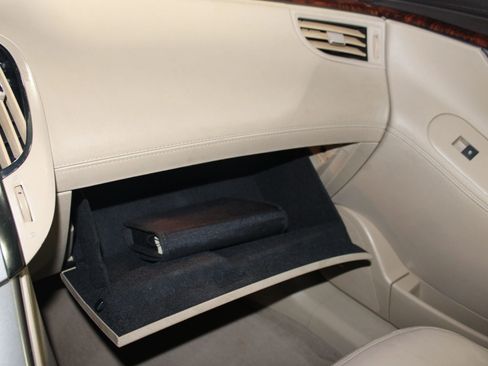 Used 2012 Buick LaCrosse Touring image 19