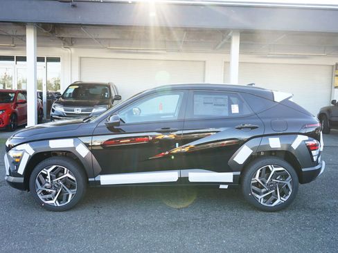 New 2026 Hyundai Kona SEL Premium AWD/4WD image 2