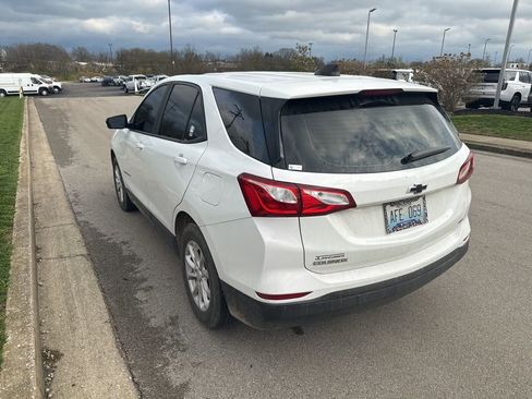 Used 2020 Chevrolet Equinox LS image 4