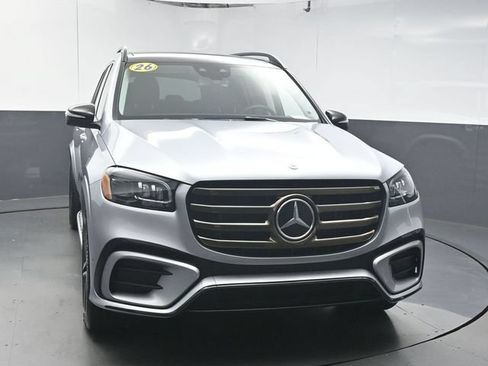 Used 2026 Mercedes-Benz GLS 450 4MATIC image 3