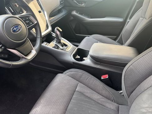 Used 2020 Subaru Outback Premium AWD/4WD image 9