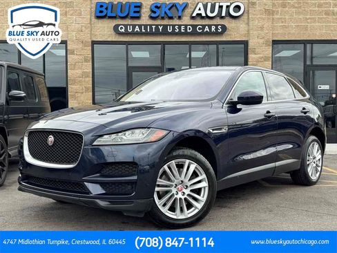 Used 2017 Jaguar F-PACE Prestige image 1