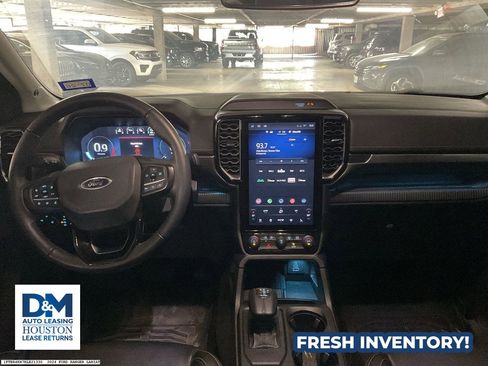 Used 2024 Ford Ranger Lariat w/ FX4 Off-Road Package image 11