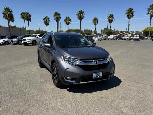 Used 2017 Honda CR-V Touring image 3