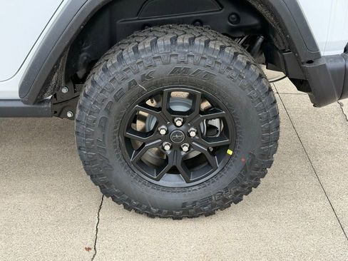 New 2026 Jeep Wrangler Willys AWD/4WD image 11