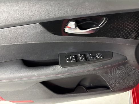 Used 2022 Kia Forte GT w/ GT Technology Package image 14