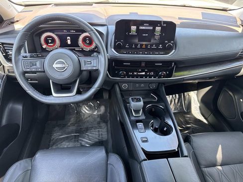 Used 2023 Nissan Rogue Platinum w/ Platinum Premium Package image 21