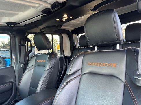 Used 2021 Jeep Gladiator Mojave image 14