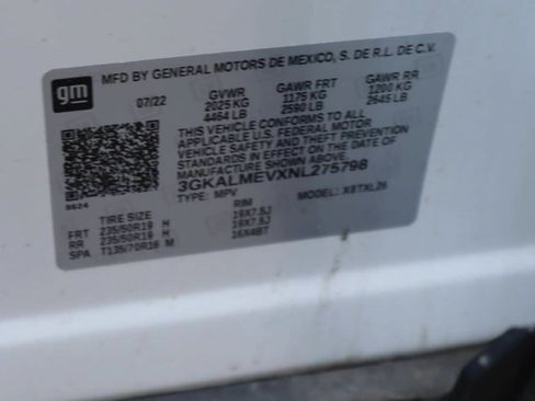 Used 2022 GMC Terrain SLE w/ Driver Convenience Package FWD image 27