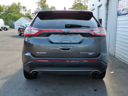 Used 2017 Ford Edge Titanium w/ Technology Package image 4