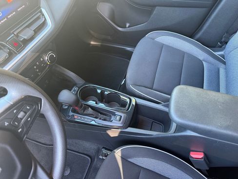 Used 2025 Chevrolet TrailBlazer LT image 41