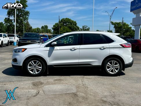 Used 2020 Ford Edge SEL w/ Cold Weather Package AWD/4WD image 4