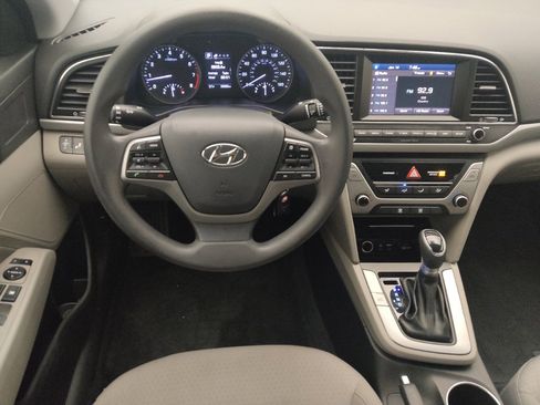 Used 2018 Hyundai Elantra SEL image 22