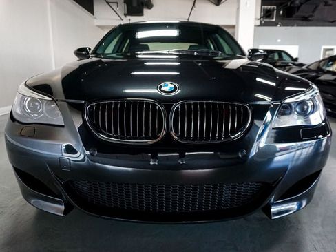 Used 2007 BMW M5 RWD image 17