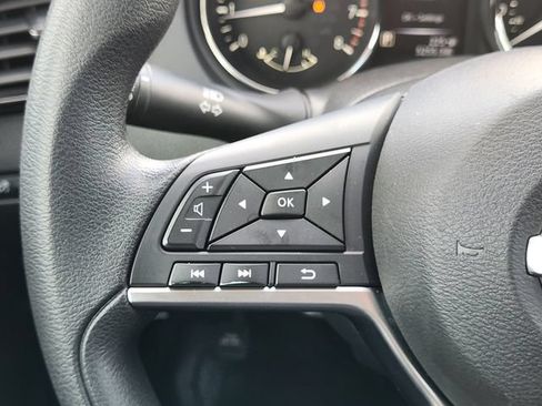 Used 2018 Nissan Rogue Sport S AWD/4WD image 29